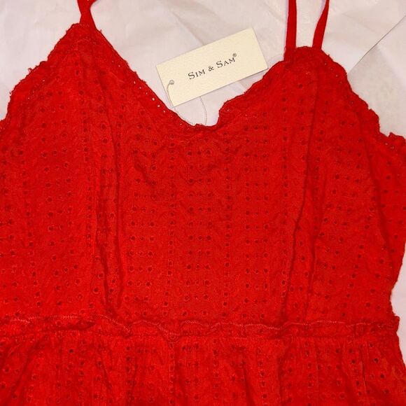SIM & SAM NWT CROCHET HALTER/CROP CINCHED WAIST ADJUSTABLE STRAPS SIZE MEDIUM - Picture 3 of 7